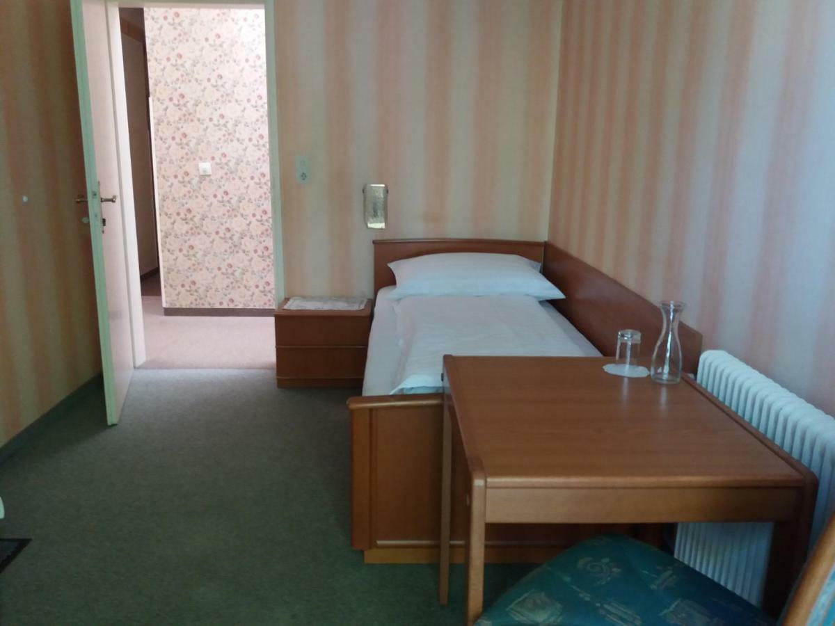 Pension Villa Inge バーデン エクステリア 写真