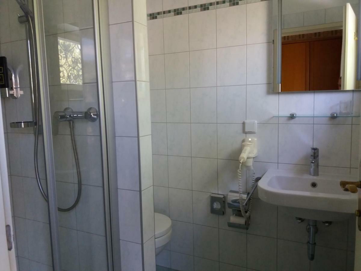 Pension Villa Inge バーデン エクステリア 写真