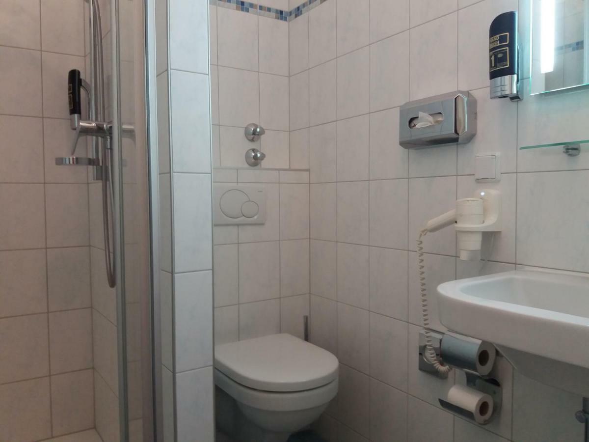 Pension Villa Inge バーデン エクステリア 写真